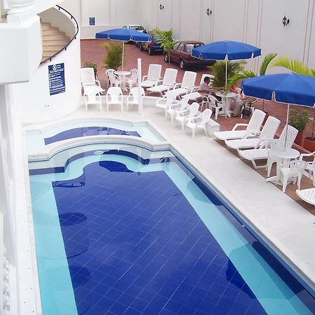 Hotel Zamba Girardot Exteriör bild