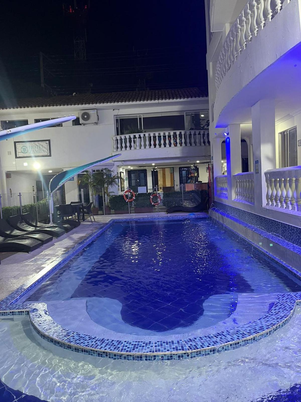 Hotel Zamba Girardot Exteriör bild