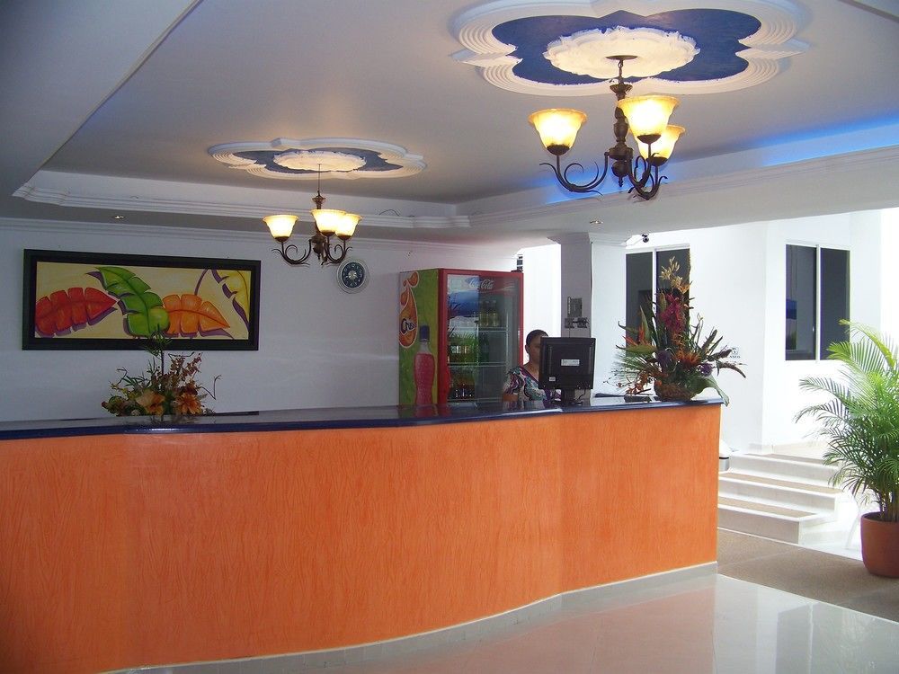 Hotel Zamba Girardot Exteriör bild